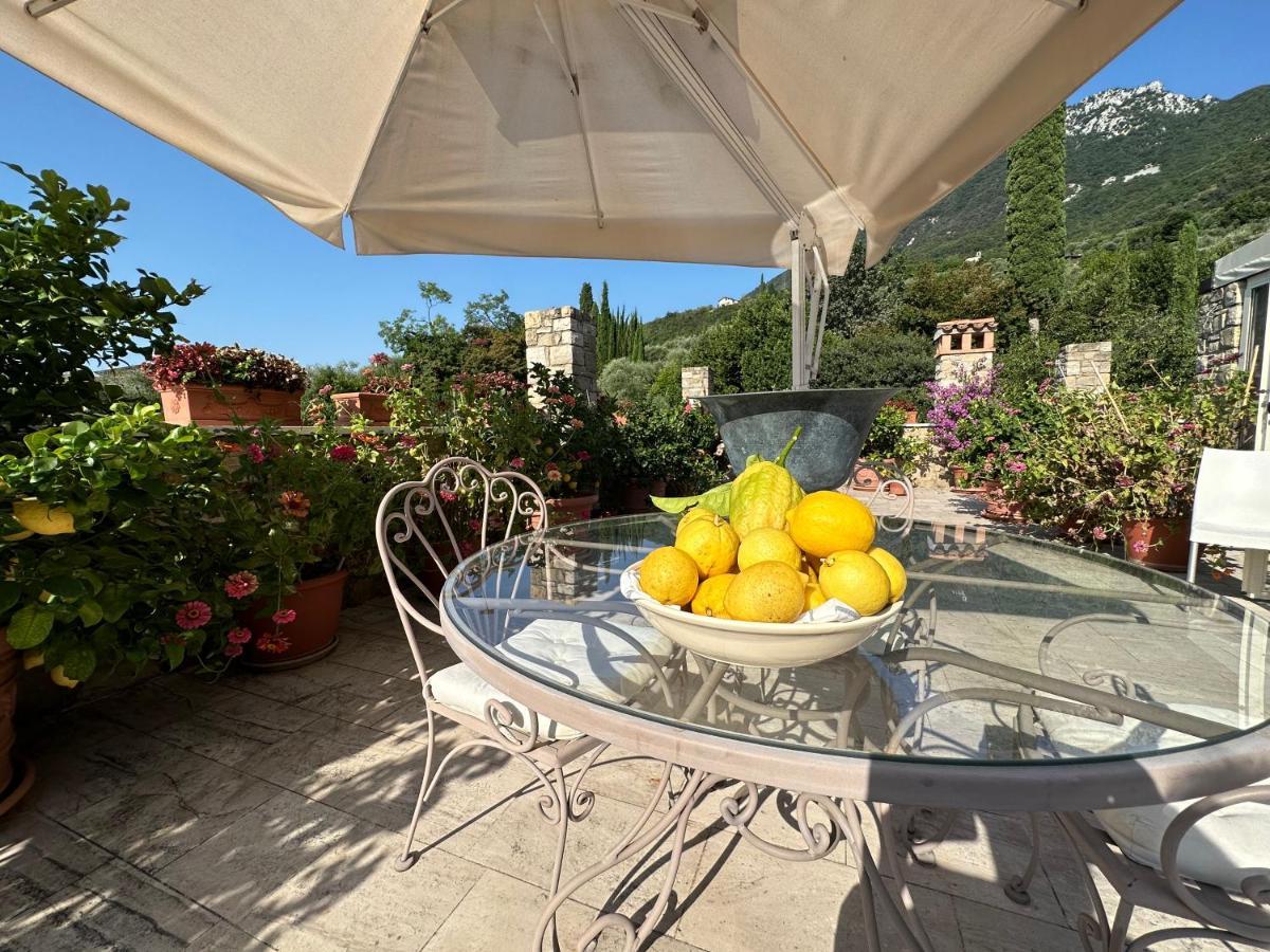 La Cascata Negli Ulivi Bed & Breakfast Toscolano Maderno Eksteriør bilde