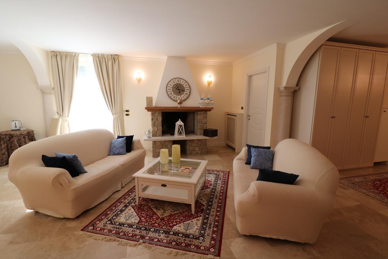 La Cascata Negli Ulivi Bed & Breakfast Toscolano Maderno Eksteriør bilde