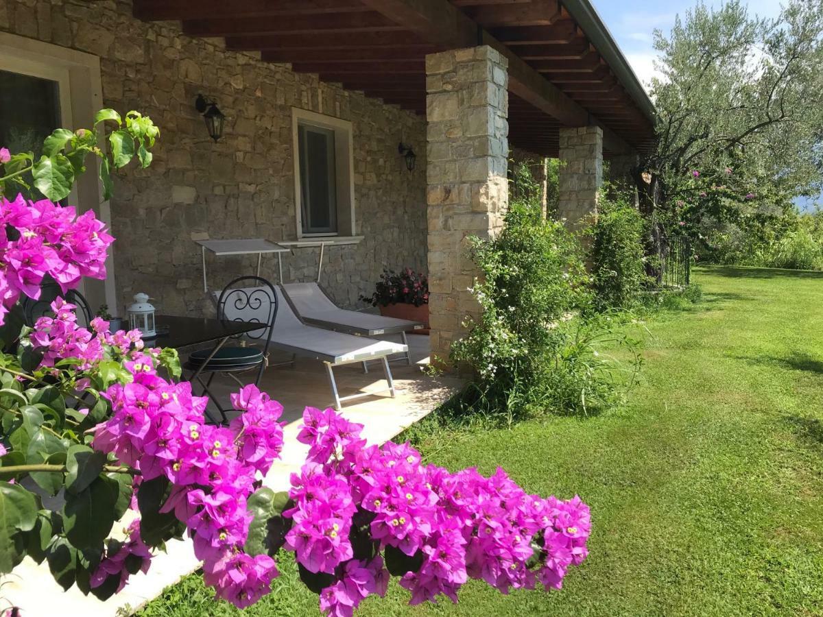 La Cascata Negli Ulivi Bed & Breakfast Toscolano Maderno Eksteriør bilde