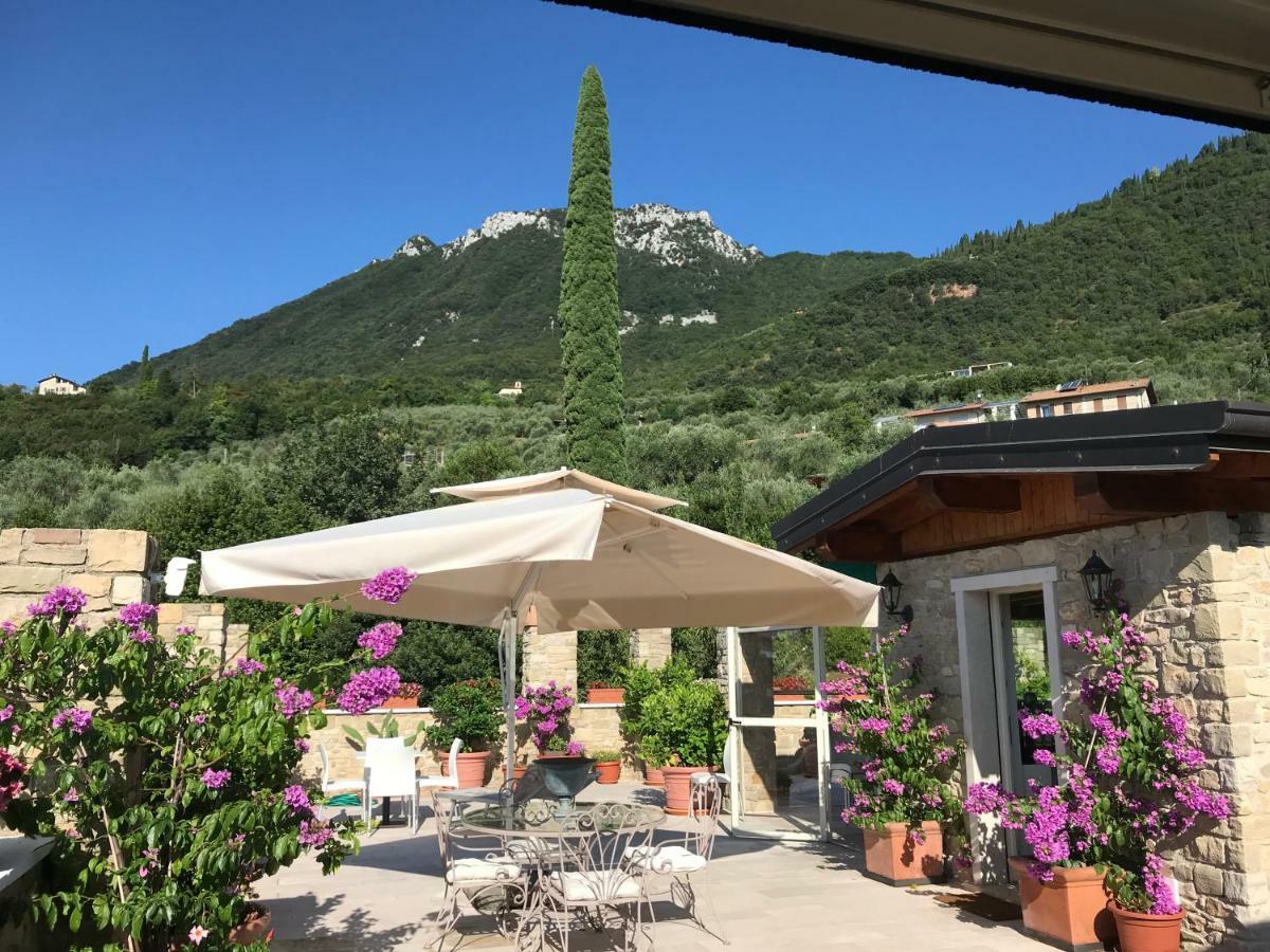 La Cascata Negli Ulivi Bed & Breakfast Toscolano Maderno Eksteriør bilde